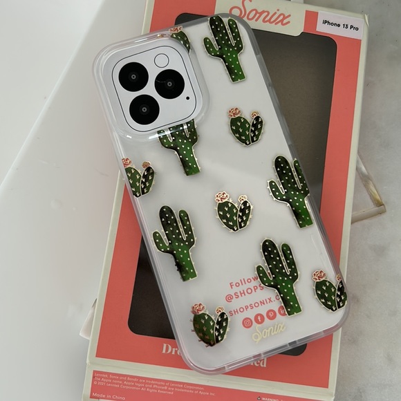 Sonix IPhone 13Pro Case - Picture 3 of 5